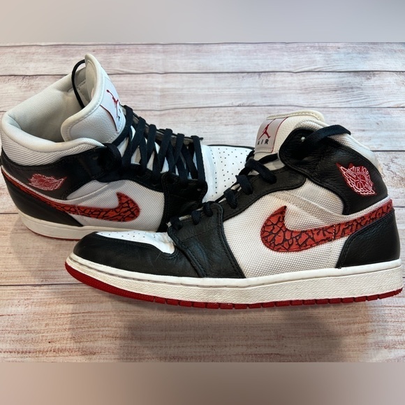 Nike Air Jordan 1 Phat Men’s Size 11 Great Condition - Picture 1 of 7